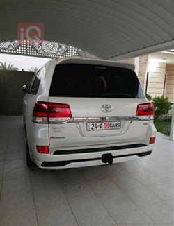 تويوتا لاندكروزر